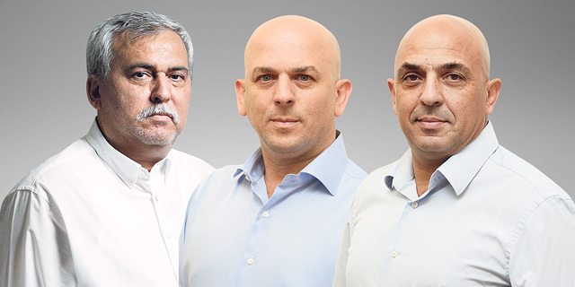 מימין יוסי אמיר שלומי אמיר ה בעלים של פרשמרקט ו נחום ביתן הבעלים של יינות ביתן